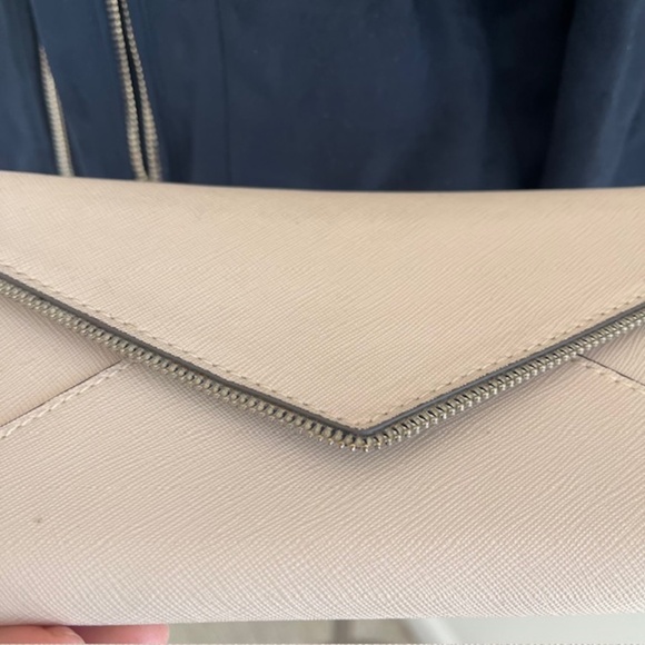 Rebecca Minkoff Cleo Wallet on a Chain  Warm Grey - Picture 8 of 8